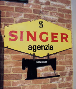 Insegna Rivenditore Singer