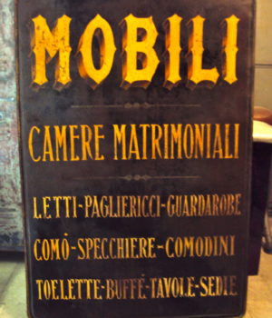 MOBILI