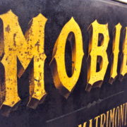 MOBILI