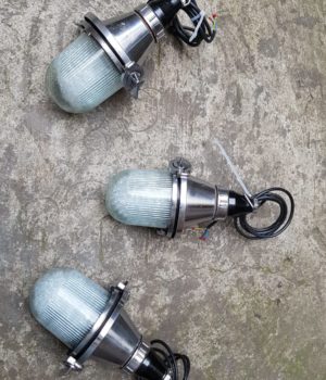 LAMPADE INDUSTRIALI DA SOSPENSIONE IN VETRO SMERIGLIATO
