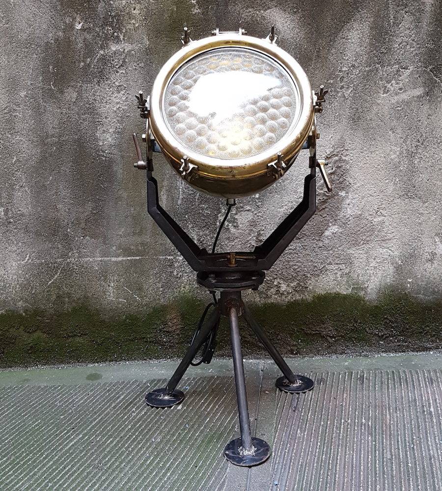 Fari di avvistamento navale in ottone (2)