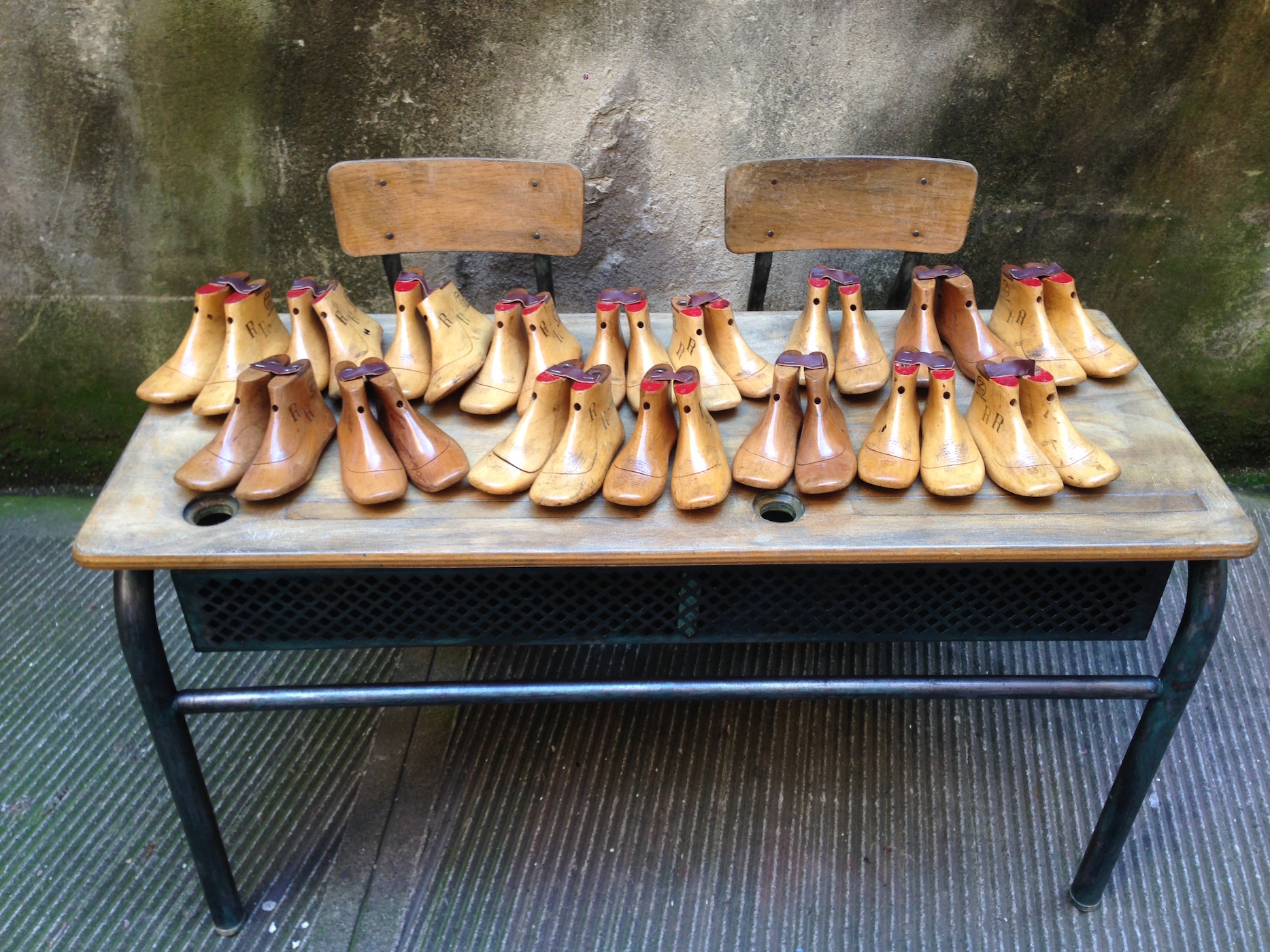 forme di legno per scarpe