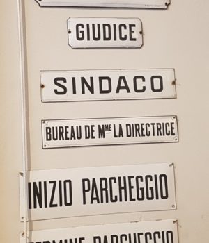 Targhe smaltate