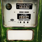 Distributore Benzina Vintage