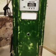Distributore Benzina Vintage