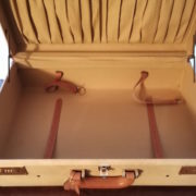 Set Valigia e Beautycase in pergamena