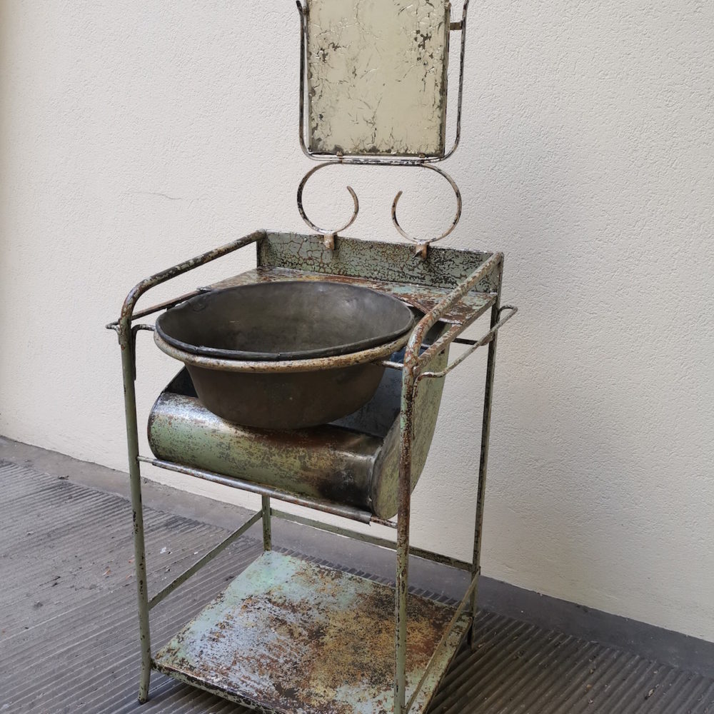 Toilette anni '40 ferro
