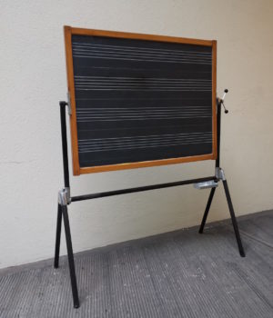 Lavagna scolastica musicale anni'60