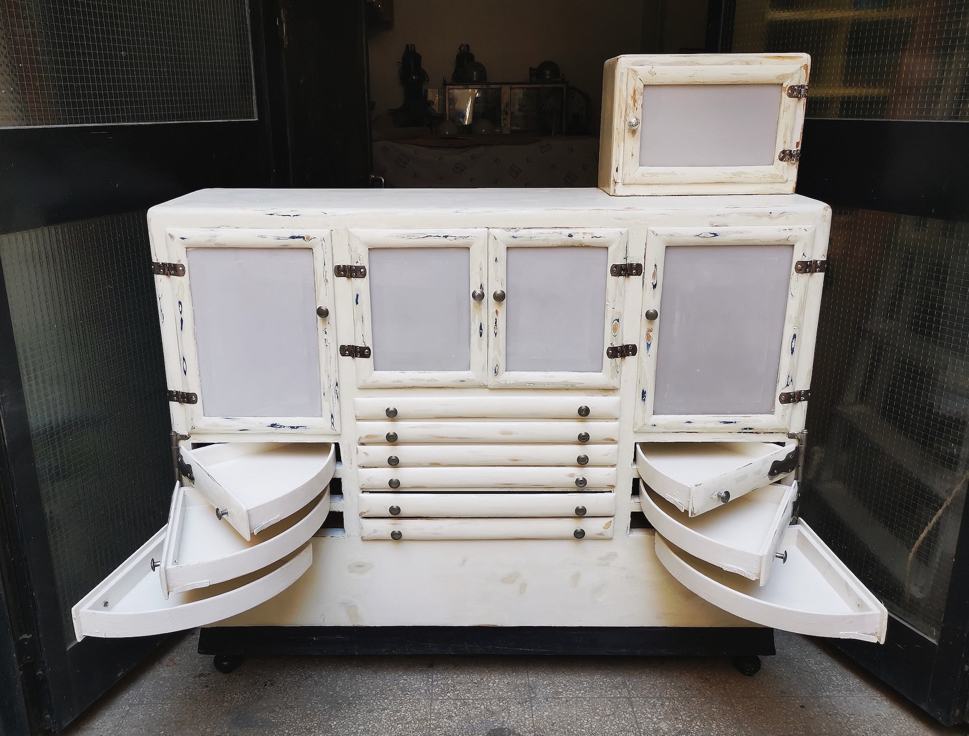 Armadietto legno studio dentistico