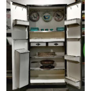 Buffet in metallo