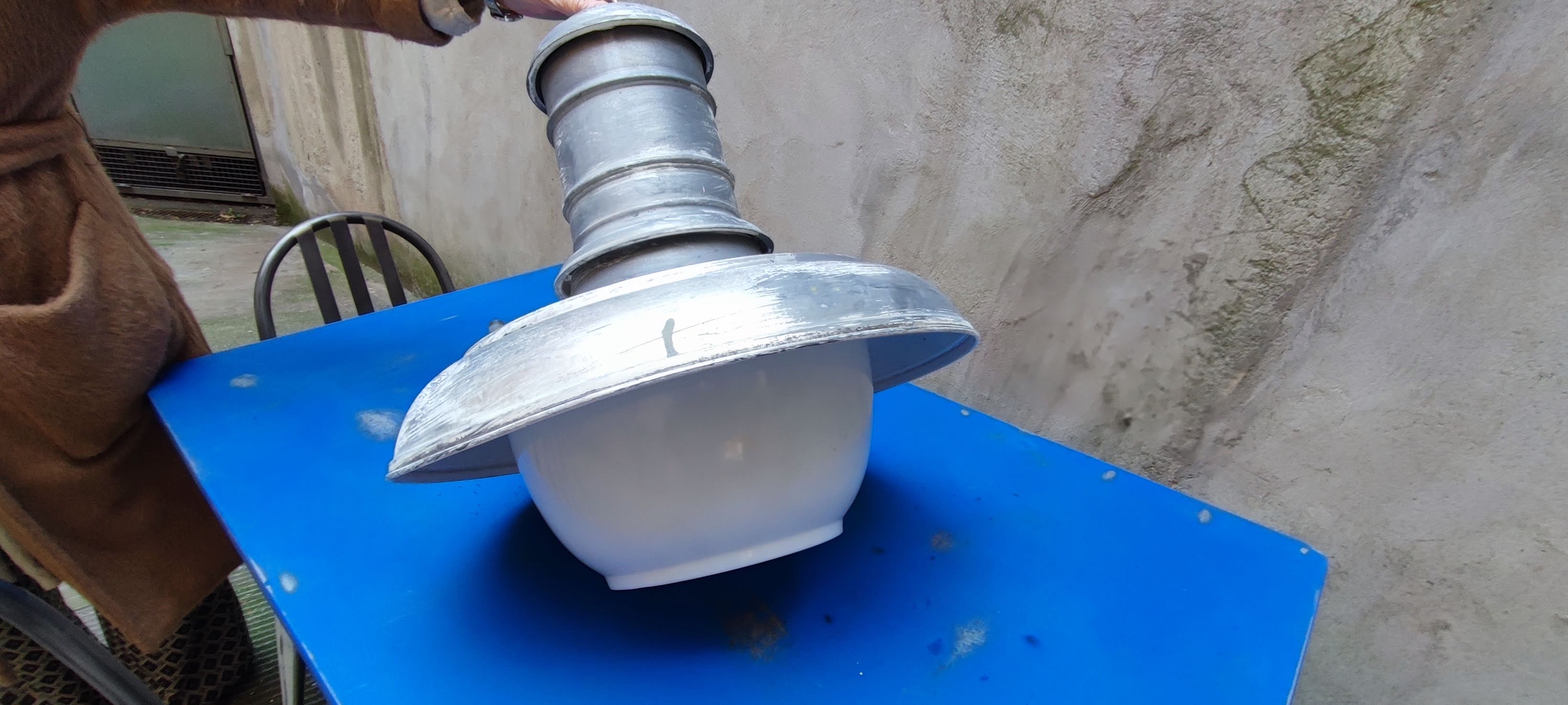 Lampade stradali italiane in alluminio e plastica