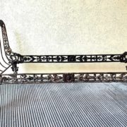 Letto in ferro e ghisa da bambino