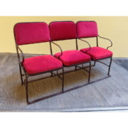 Poltroncine rosse di un teatro italiano
