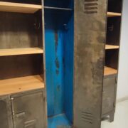 Credenza industriale francese