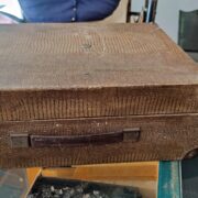 Radio anni '40 in bachelite e giradischi Rêve IDeal